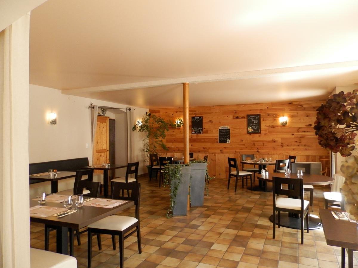Hotel La Gare LʼArgentière-la-Bessée エクステリア 写真